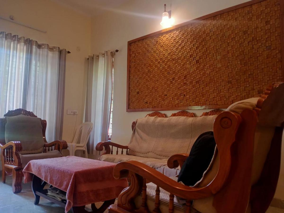 Sinai Homestay Alappuzha ภายนอก รูปภาพ