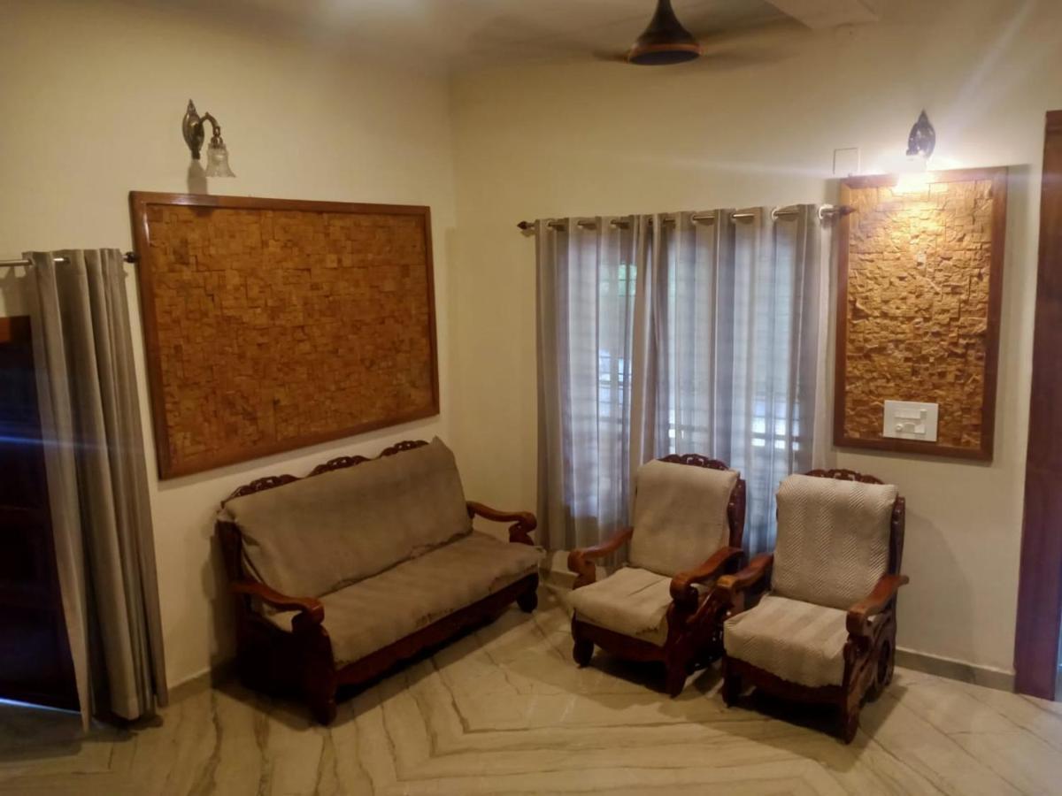 Sinai Homestay Alappuzha ภายนอก รูปภาพ