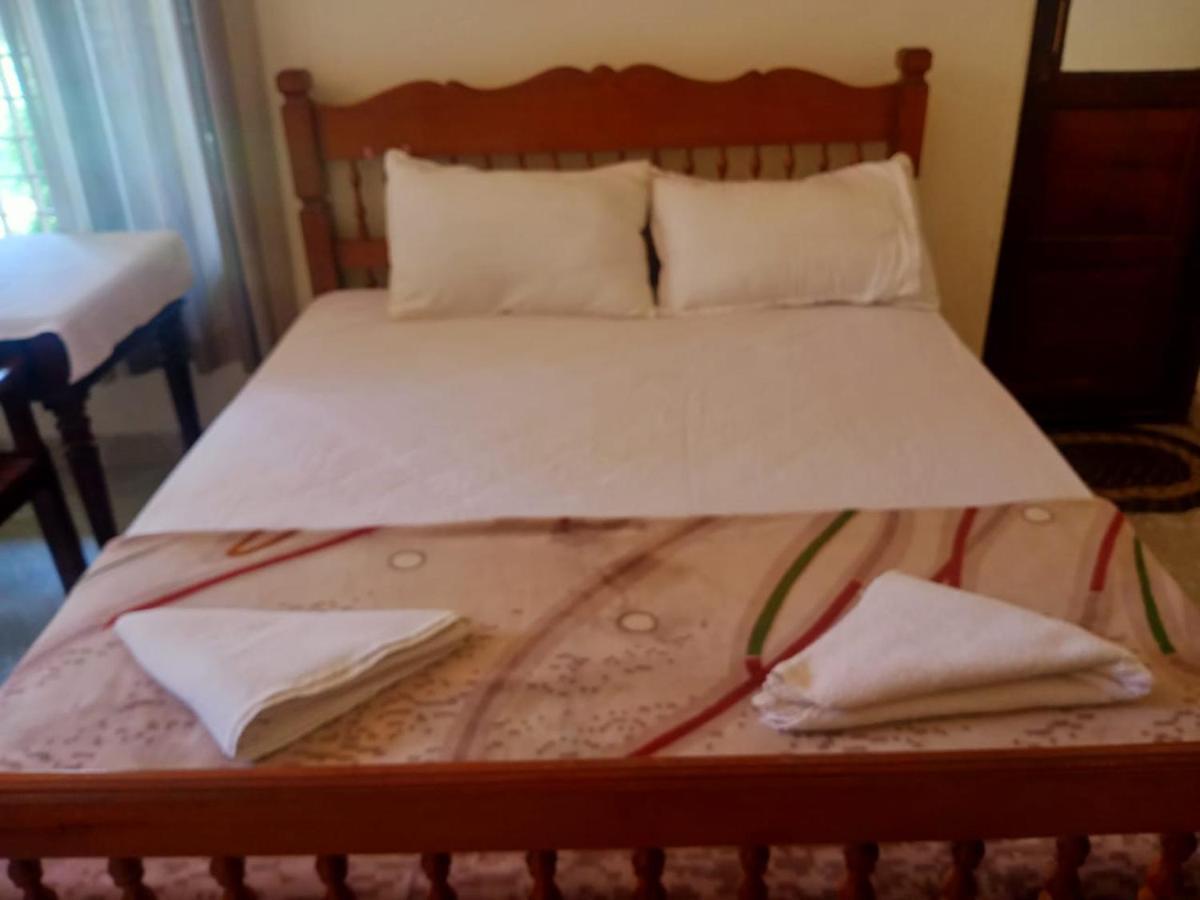 Sinai Homestay Alappuzha ภายนอก รูปภาพ