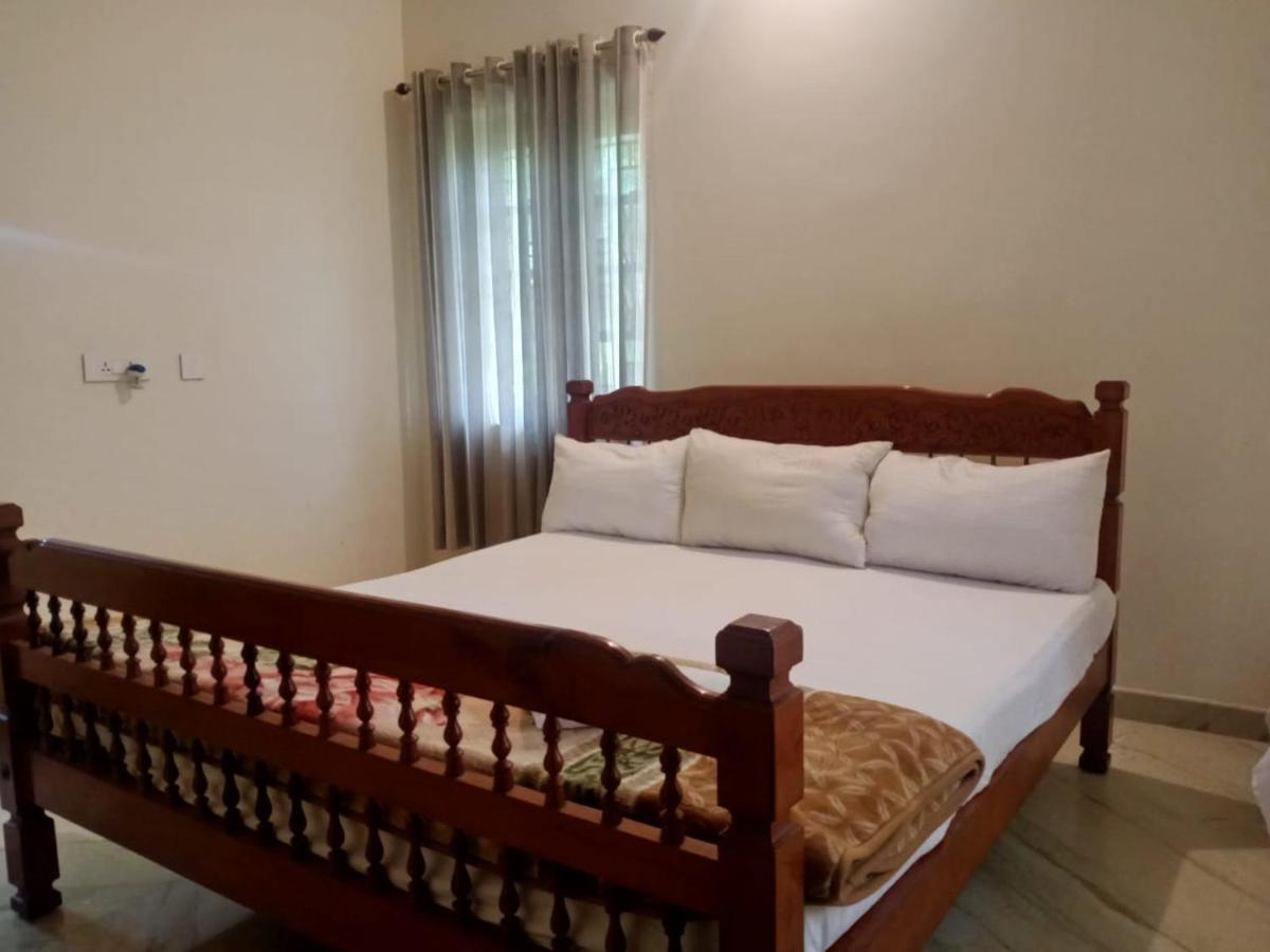 Sinai Homestay Alappuzha ภายนอก รูปภาพ